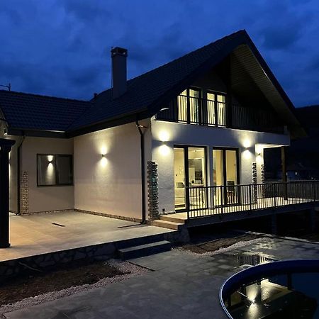 Villa Utopia Balcsik Kültér fotó